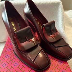 Tory Burch buckle heel loafer